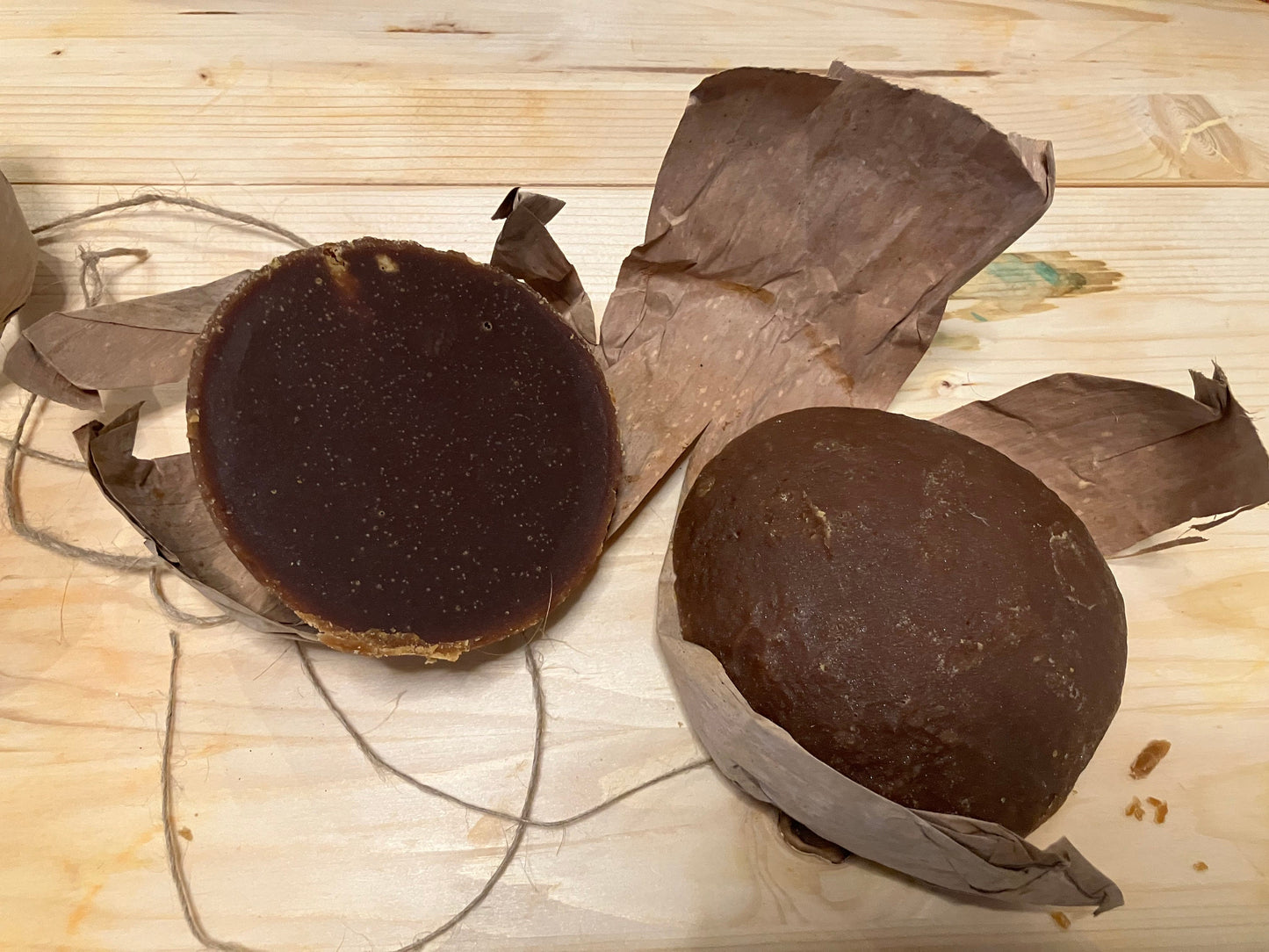 3 x 500 gram Ceylon PALM JAGGERY (Kithul Hakuru) Made with Pure Kithul Treacle /Sugar free /No artificial colors | No flavors