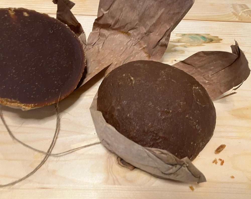 Ceylon PALM JAGGERY (Kithul Hakuru) Made with Pure Kithul Treacle