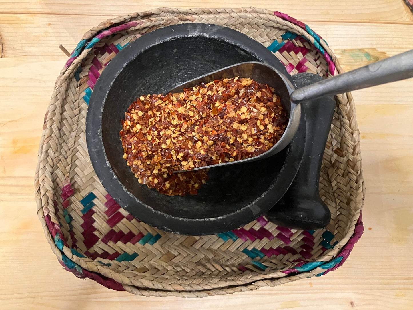 Crushed Chilies - High Heat - 200g - Perfect for Sri Lankan Curry, Asian Cooking, and Spicy Recipes