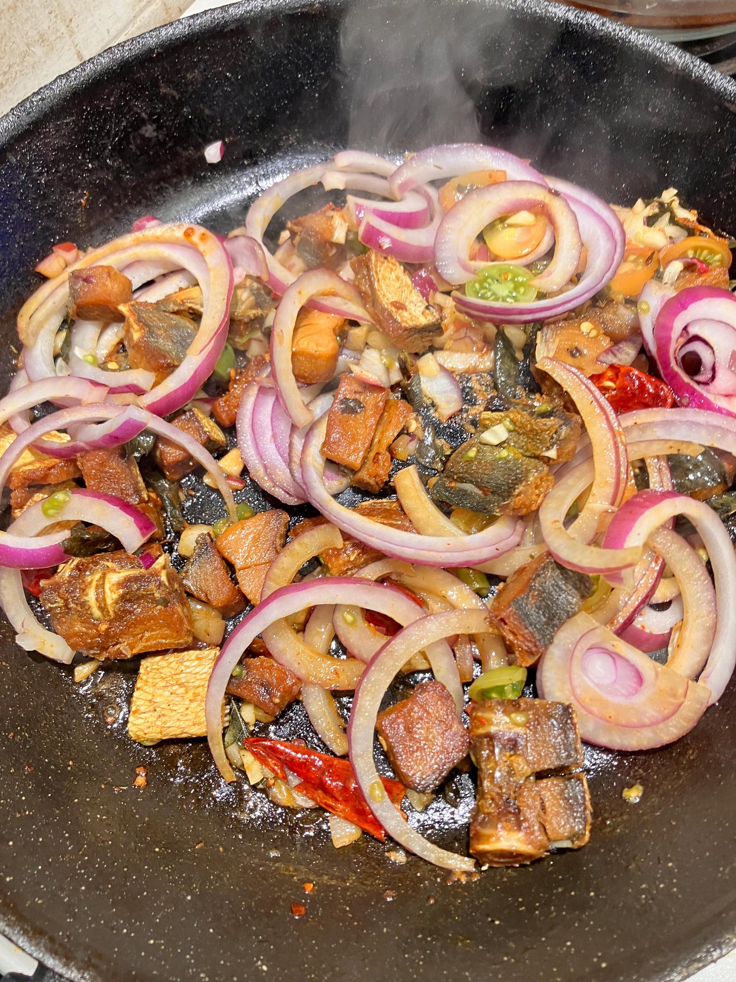 Katta Dried Salted Fish from Sri Lanka 200 X 2 Grams Pack Dry Fish Free Shipping