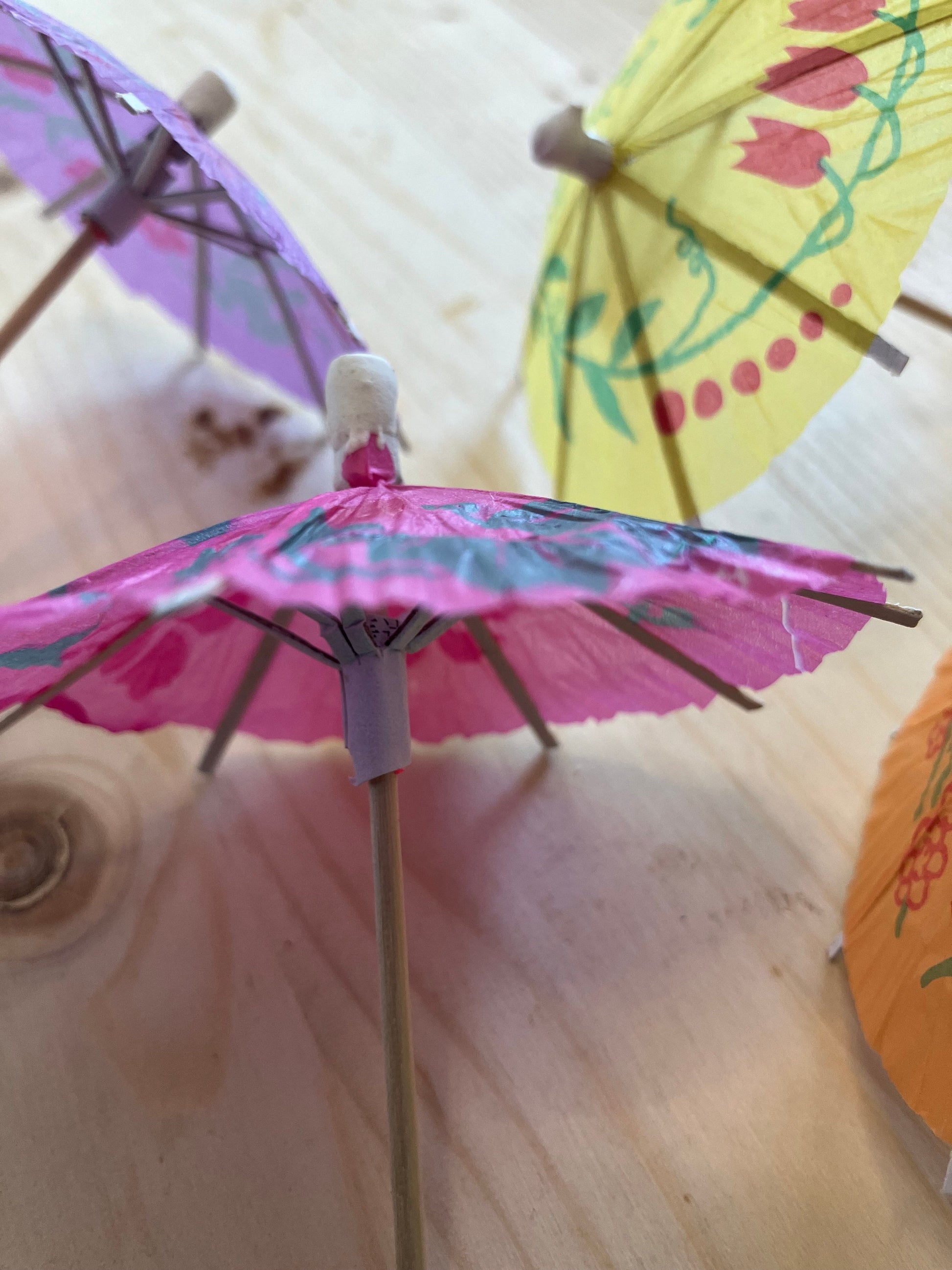 50PC Colorful Paper Cocktail Beach Party Parasols - Assorted Colors for Tropical Drink Presentation - Free Shipping from Canada