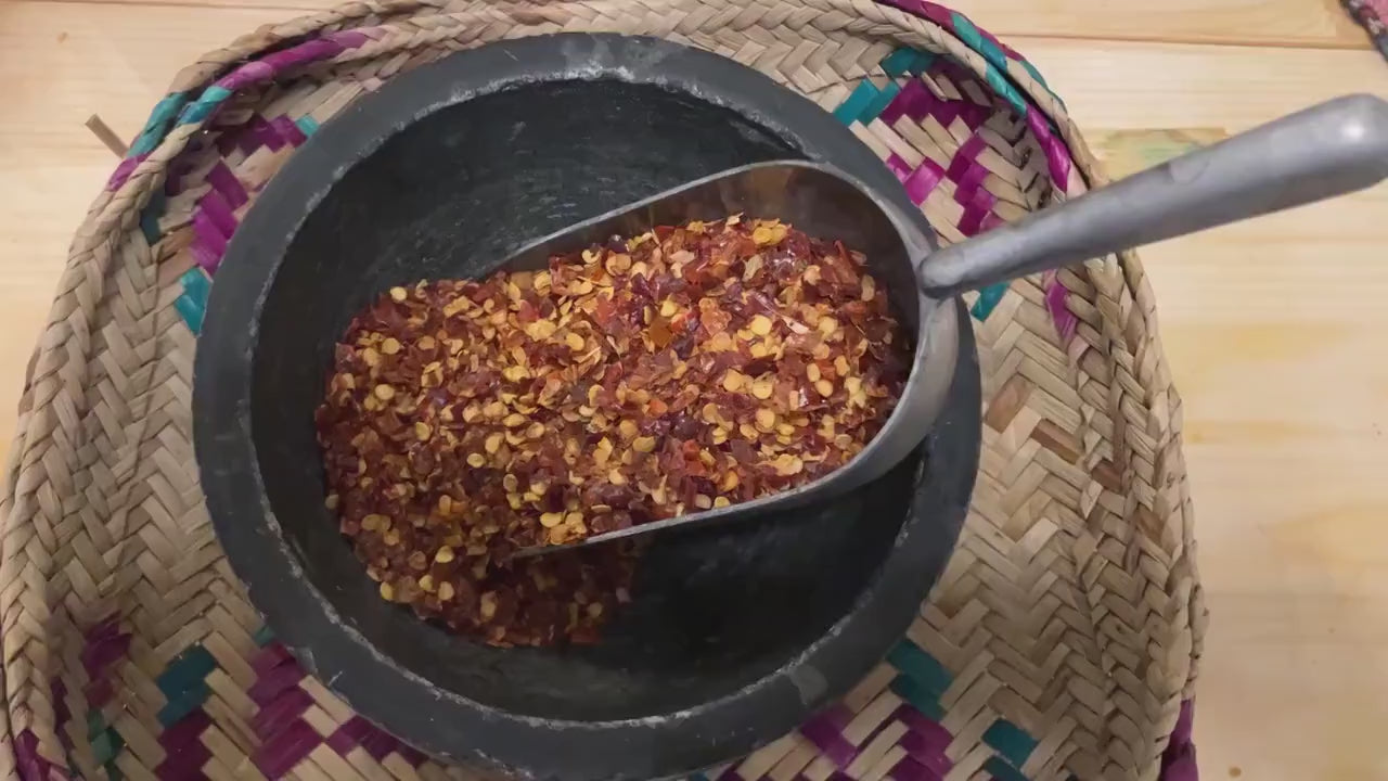 Crushed Chilies - High Heat - 200g - Perfect for Sri Lankan Curry, Asian Cooking, and Spicy Recipes